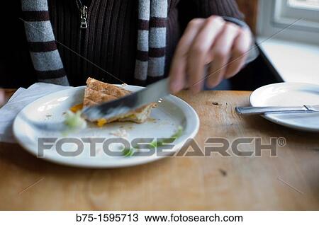 persona comiendo sandwich, person eating sandwich View Large Photo Image Stock Image - persona comiendo sandwich, person eating sandwich. Fotosearch
