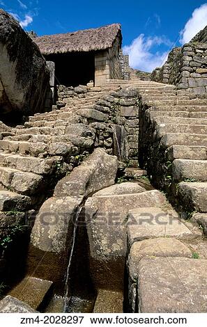 Stock Photo - PERU, SACRED VALLEY, MACHU PICCHU, PRINCIPAL FOUNTAIN.. Fotosearch
