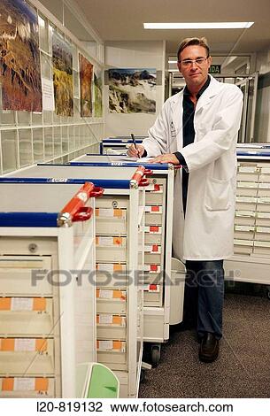 Pharmacy medication carts. Hospital Universitario de Gran Canaria Doctor Negrin, Las Palmas de Gran Canaria. Canary Islands, Spain View Large Photo Image Stock Image - Pharmacy medication carts. Hospital Universitario de Gran Canaria Doctor Negrin, Las Palmas de Gran Canaria. Canary Islands, Spain. Fotosearch