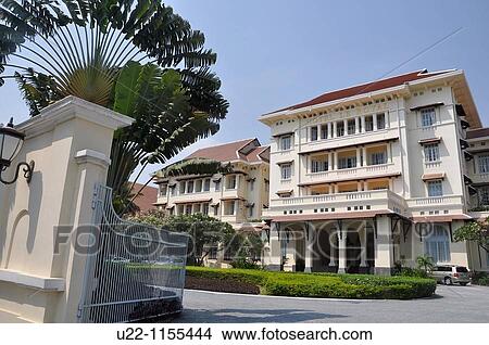 Picture - Phnom Penh (Cambodia): the Raffles Hotel Le Royal. Fotosearch