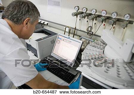 Stock Photo - Physics and chemistry laboratory. Gas chromatographer for detecting polluting agents in food. AZTI-Tecnalia. Technological Centre specialised in Marine and Food Research. Sukarrieta, Bizkaia, Euskadi. Spain.. Fotosearch