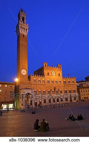 Piazza del Campo at dusk, Siena, Italy View Large Photo Image Stock Photograph - Piazza del Campo at dusk, Siena, Italy. Fotosearch