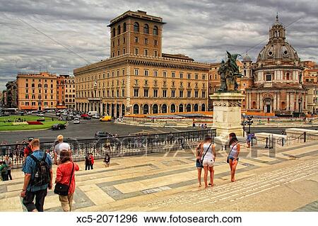 Piazza di Venezia from Vittorio Emanuele II National Monument, Rome, Italy View Large Photo Image Stock Photograph - Piazza di Venezia from Vittorio Emanuele II National Monument, Rome, Italy. Fotosearch