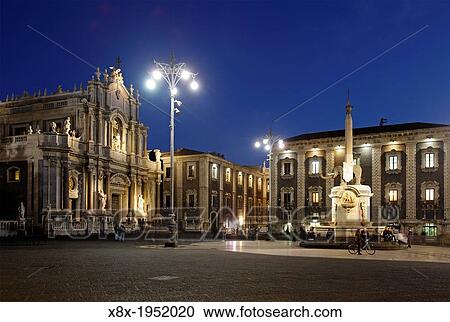 Piazza Duomo at dusk, Catania, Italy. View Large Photo Image Stock Image - Piazza Duomo at dusk, Catania, Italy.. Fotosearch