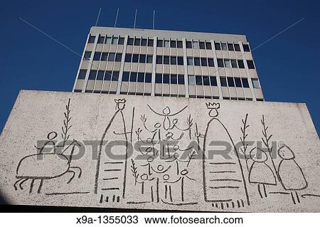 Picasso Mural on the Architects Association in Nova Square, Barcelona View Large Photo Image Stock Image - Picasso Mural on the Architects Association in Nova Square, Barcelona. Fotosearch