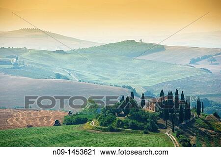 Pienza, Tuscany. View Large Photo Image Stock Image - Pienza, Tuscany.. Fotosearch