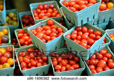 Pint Containers of Grape Cherry Tomatoes Displayed in a Retail Gourmet Food Market View Large Photo Image Stock Image - Pint Containers of Grape Cherry Tomatoes Displayed in a Retail Gourmet Food Market. Fotosearch