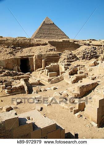 PirBmides Giza, El Cairo, Egipto View Large Photo Image Stock Photo - PirBmides Giza, El Cairo, Egipto. Fotosearch