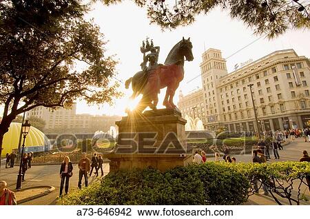 Stock Image - Pla? a de Catalunya, Barcelona. Catalonia, Spain. Fotosearch