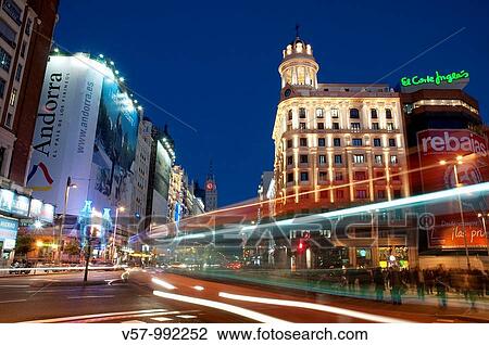 Plaza de Callao and Gran V? a at night. Madrid, Spain. View Large Photo Image Stock Image - Plaza de Callao and Gran V? a at night. Madrid, Spain.. Fotosearch