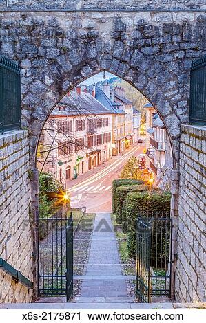 Portail de Saint Dominique, Le Ch? teau des Ducs de Savoie, Chambery, Savoie, Rh? ne-Alpes, France. View Large Photo Image Stock Image - Portail de Saint Dominique, Le Ch? teau des Ducs de Savoie, Chambery, Savoie, Rh? ne-Alpes, France.. Fotosearch
