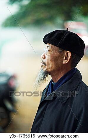 Portrait of an old man with a long beard wearing sunglasses and a beret View Large Photo Image Stock Photograph - Portrait of an old man with a long beard wearing sunglasses and a beret. Fotosearch