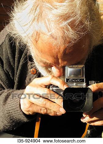 Picture - Portrait. Fotosearch