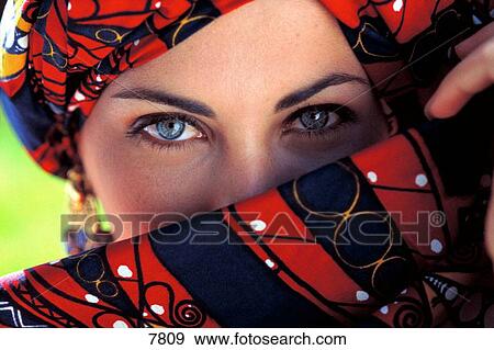 Stock Photo - Portrait. Fotosearch