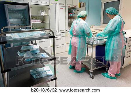 Preparation of drugs, Clean room, Pharmacy, Hospital Donostia, San Sebastian, Gipuzkoa, Basque Country, Spain View Large Photo Image Stock Image - Preparation of drugs, Clean room, Pharmacy, Hospital Donostia, San Sebastian, Gipuzkoa, Basque Country, Spain. Fotosearch