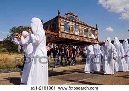 Procesion del? Santo Entierro?, Bercianos de Aliste, Zamora View Large Photo Image Stock Image - Procesion del? Santo Entierro?, Bercianos de Aliste, Zamora. Fotosearch