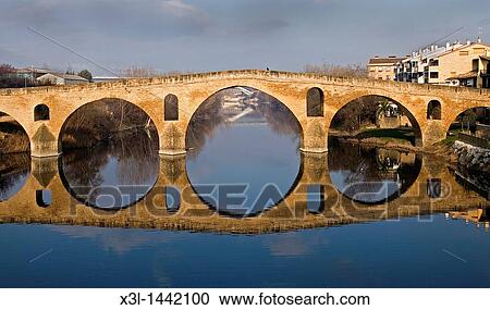 Puente de la Reina Navarra Spain View Large Photo Image Stock Image - Puente de la Reina Navarra Spain. Fotosearch