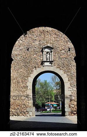 Picture - Puerta de la Bisagra, Toledo, Spain. Fotosearch