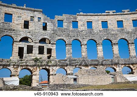Pula Arena, Roman amphitheatre, Pula, Istria, Croatia View Large Photo Image Stock Image - Pula Arena, Roman amphitheatre, Pula, Istria, Croatia. Fotosearch
