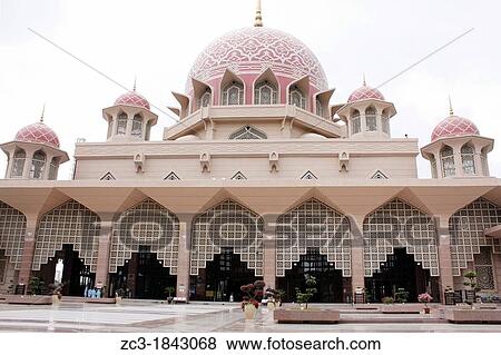 Putra mosque at Putrajaya the new administrative capital, Selangor, Malasyia. View Large Photo Image Stock Photo - Putra mosque at Putrajaya the new administrative capital, Selangor, Malasyia.. Fotosearch