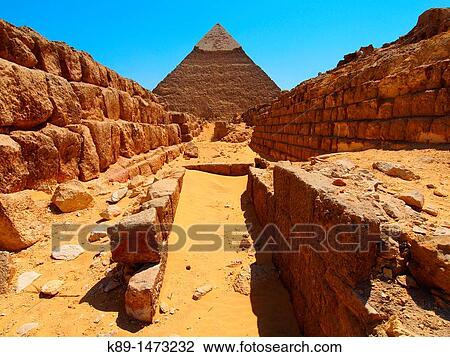 Pyramid of Khafre. Giza. Cairo. Egypt View Large Photo Image Stock Image - Pyramid of Khafre. Giza. Cairo. Egypt. Fotosearch