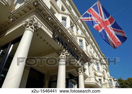 Radisson Edwardian Vanderbilt Hotel in Cromwell Road, Kensington, London, England View Large Photo Image Stock Image - Radisson Edwardian Vanderbilt Hotel in Cromwell Road, Kensington, London, England. Fotosearch