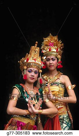 Ramaya Dance. Balinese dancers from Ubud, Indonesia View Large Photo Image Stock Image - Ramaya Dance. Balinese dancers from Ubud, Indonesia. Fotosearch