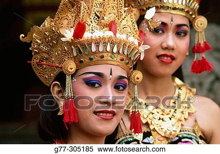 Ramaya Dance. Balinese dancers from Ubud, Indonesia View Large Photo Image Stock Photography - Ramaya Dance. Balinese dancers from Ubud, Indonesia. Fotosearch