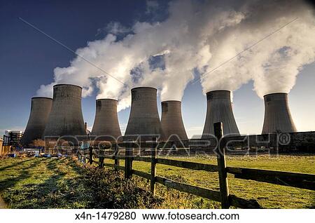 Stock Image - Ratcliffe on Soar coal fired power station Ratcliffe, Nottinghamshire, UK. Fotosearch