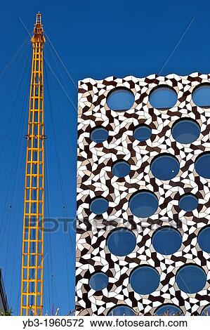Stock Image - Ravensbourne College, North Greenwich, London, England.. Fotosearch