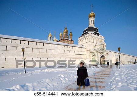 Stock Image - Red or Fine Gate, 16th-19th century, Fortification wall. Holy Trinity-St. Sergius Lavra (monastery), Sergiyev Posad. Golden Ring, Russia. Fotosearch