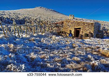 Refugio de los Cervunales. Sierra de Gredos. Castile-Leon. Spain. View Large Photo Image Picture - Refugio de los Cervunales. Sierra de Gredos. Castile-Leon. Spain.. Fotosearch