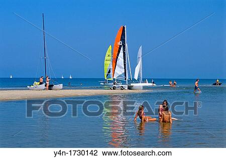 Relaxing on the Beach of Scheveningen View Large Photo Image Stock Image - Relaxing on the Beach of Scheveningen. Fotosearch
