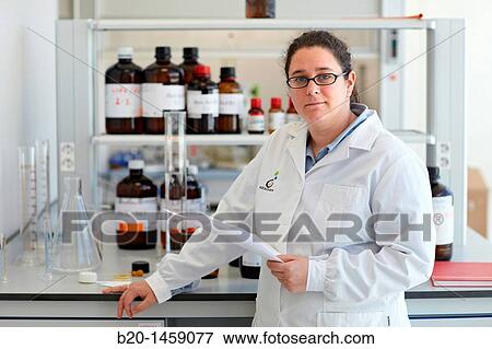 Researcher, synthesis lab, research laboratory, IkerChem research lab, design and synthesis of new chemical entities with therapeutic applications in oncology, discovery and development of novel drugs for the treatment of cancer View Large Photo Image Stock Photo - Researcher, synthesis lab, research laboratory, IkerChem research lab, design and synthesis of new chemical entities with therapeutic applications in oncology, discovery and development of novel drugs for the treatment of cancer. Fotosearch