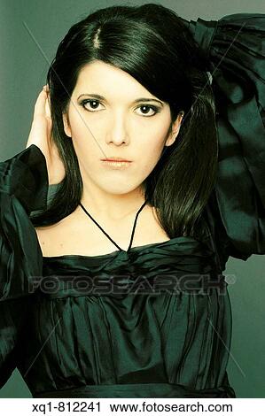 Retrato de estilo neo barroco. View Large Photo Image Stock Image - Retrato de estilo neo barroco.. Fotosearch