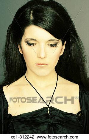 Retrato de estilo neo barroco. View Large Photo Image Stock Image - Retrato de estilo neo barroco.. Fotosearch