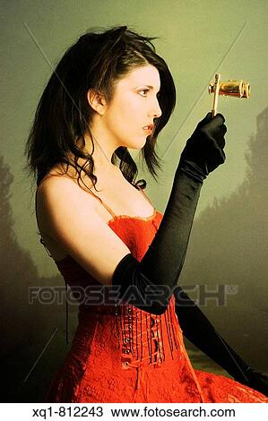 Retrato de estilo neo barroco. View Large Photo Image Stock Image - Retrato de estilo neo barroco.. Fotosearch