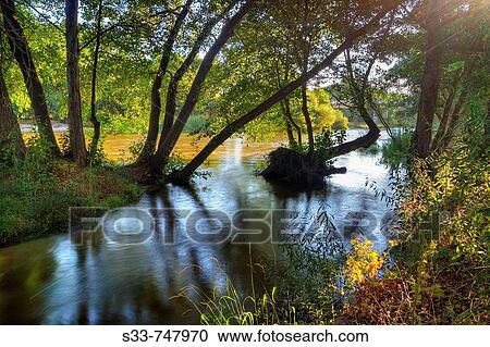 Rio Alberche a su paso por Escalona. Castile-La Mancha, Spain. View Large Photo Image Stock Image - Rio Alberche a su paso por Escalona. Castile-La Mancha, Spain.. Fotosearch