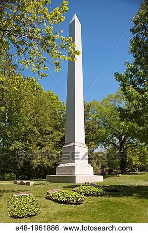 ROCKEFELLER FAMILY BURIAL JOHN D ROCKEFELLER OBELISK LAKE VIEW CEMETERY CLEVELAND OHIO USA. View Large Photo Image Stock Photograph - ROCKEFELLER FAMILY BURIAL JOHN D ROCKEFELLER OBELISK LAKE VIEW CEMETERY CLEVELAND OHIO USA.. Fotosearch
