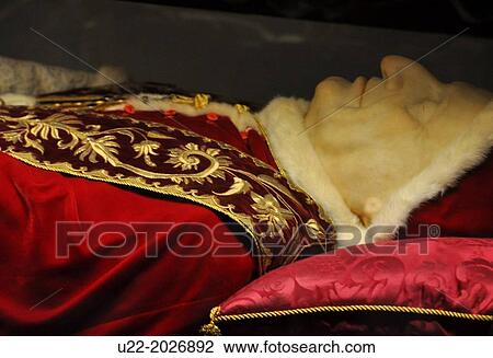 Roma, Italy, tomb of Pope Giovanni XXIII inside Basilica di San Pietro, Vatican City View Large Photo Image Stock Image - Roma, Italy, tomb of Pope Giovanni XXIII inside Basilica di San Pietro, Vatican City. Fotosearch