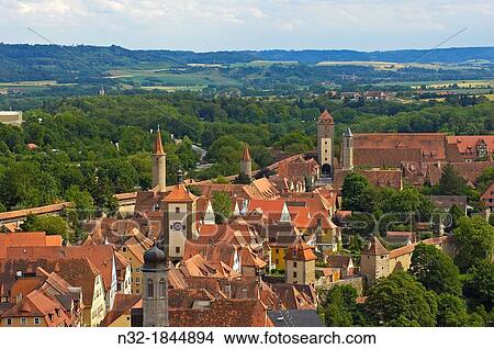 Picture - Rothenburg ob der Tauber, Romantic Road, Romantische Strasse, Franconia, Bavaria, Germany, Europe.. Fotosearch