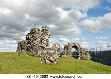 Stock Image - ruined Dinas Bran Castle, Llangollen, Wales, United Kingdom, Great Britain, Europe. Fotosearch