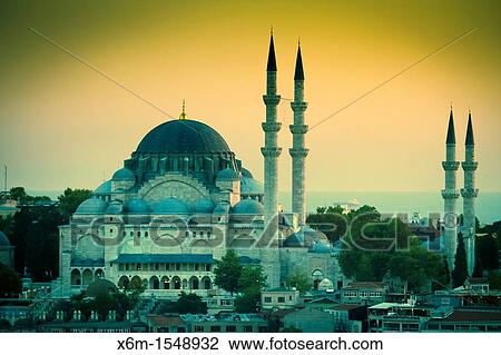 S? leymaniye Mosque at sunset Istanbul, Turkey View Large Photo Image Stock Image - S? leymaniye Mosque at sunset Istanbul, Turkey. Fotosearch