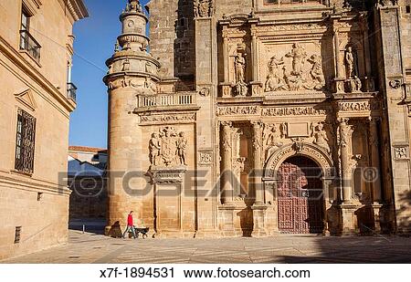 Sacra capilla del Salvador, Church of the Salvador 16th century in Plaza de VBzquez Molina,? beda Ja? n province Andalusie Spain View Large Photo Image Stock Image - Sacra capilla del Salvador, Church of the Salvador 16th century in Plaza de VBzquez Molina,? beda Ja? n province Andalusie Spain. Fotosearch