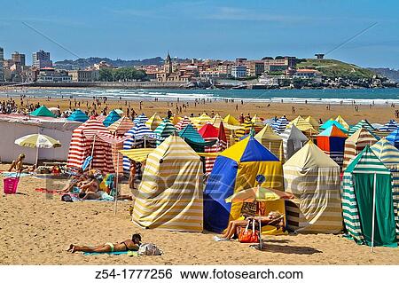 San Lorenzo beach, Gij? n, Asturias, Spain View Large Photo Image Stock Photograph - San Lorenzo beach, Gij? n, Asturias, Spain. Fotosearch
