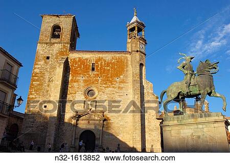 San Martin church and Monument to Francisco Pizarro on Plaza Mayor (main square), Trujillo, Caceres province, Extremadura, Spain, Europe View Large Photo Image Stock Image - San Martin church and Monument to Francisco Pizarro on Plaza Mayor (main square), Trujillo, Caceres province, Extremadura, Spain, Europe. Fotosearch