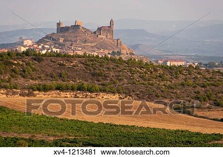 San Vicente de la Sonsierra La Rioja Spain View Large Photo Image Stock Image - San Vicente de la Sonsierra La Rioja Spain. Fotosearch