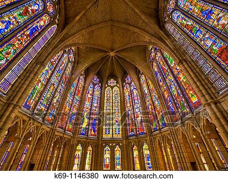 Santa Mar? a de Le? n Cathedral, also called The House of Light or the Pulchra Leonina is situated in the city of Le? n in north-west Spain View Large Photo Image Stock Image - Santa Mar? a de Le? n Cathedral, also called The House of Light or the Pulchra Leonina is situated in the city of Le? n in north-west Spain. Fotosearch