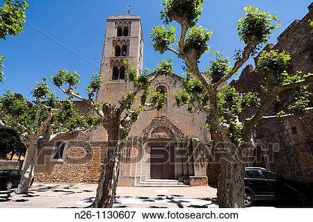 Santa Maria's church XI-XII centuries Santa Maria de Vilabertran's canonical Spain, Catalonia, Girona province, Alt Empord?, Vilabertran View Large Photo Image Stock Photo - Santa Maria's church XI-XII centuries Santa Maria de Vilabertran's canonical Spain, Catalonia, Girona province, Alt Empord?, Vilabertran. Fotosearch