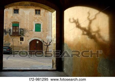 Santes Creus, Alt Camp, Tarragona province, Catalonia, Spain View Large Photo Image Stock Photography - Santes Creus, Alt Camp, Tarragona province, Catalonia, Spain. Fotosearch